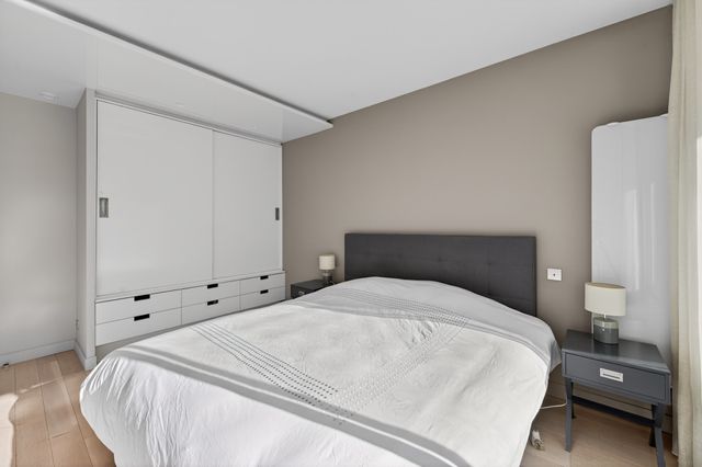 Appartement T2 à vendre - 2 pièces - 65.0 m2 - PARIS - 75006 - ILE-DE-FRANCE - Century 21 Assas Raspail