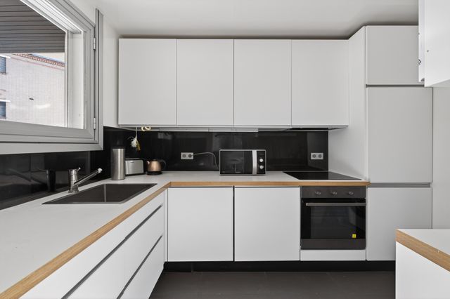 Appartement T2 à vendre - 2 pièces - 65.0 m2 - PARIS - 75006 - ILE-DE-FRANCE - Century 21 Assas Raspail