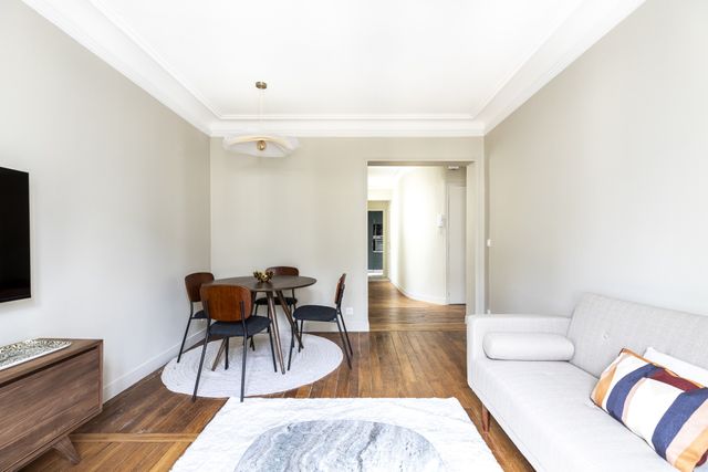 Appartement F2 à louer - 2 pièces - 45.64 m2 - PARIS - 75014 - ILE-DE-FRANCE - Century 21 Assas Raspail