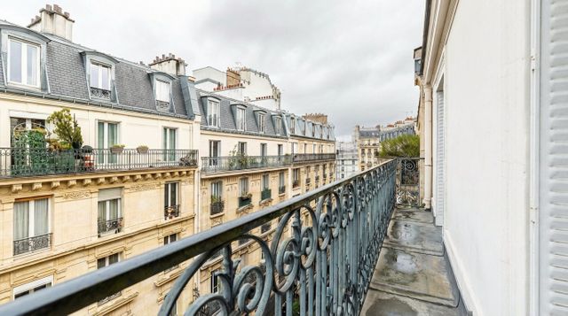 Appartement F2 à louer - 2 pièces - 45.64 m2 - PARIS - 75014 - ILE-DE-FRANCE - Century 21 Assas Raspail