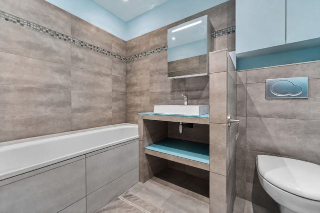 Appartement F5 à vendre - 5 pièces - 105.09 m2 - PARIS - 75014 - ILE-DE-FRANCE - Century 21 Assas Raspail