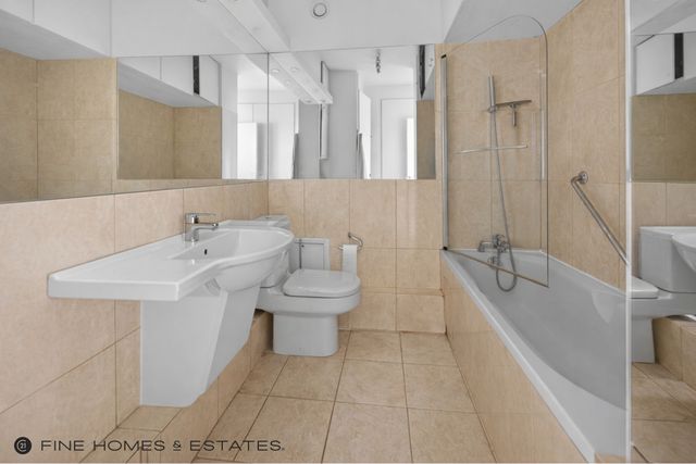 Appartement F5 à vendre - 5 pièces - 122.95 m2 - PARIS - 75006 - ILE-DE-FRANCE - Century 21 Assas Raspail