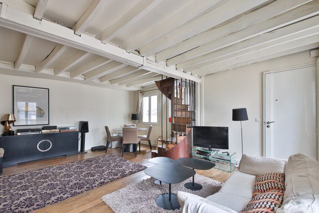 Appartement Duplex à louer - 3 pièces - 65.88 m2 - PARIS - 75006 - ILE-DE-FRANCE - Century 21 Assas Raspail