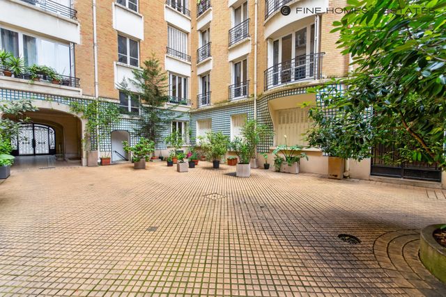 Appartement F3 à vendre - 3 pièces - 73.21 m2 - PARIS - 75014 - ILE-DE-FRANCE - Century 21 Assas Raspail