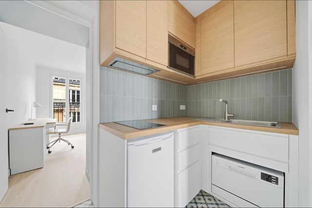 Appartement F1 à louer - 1 pièce - 23.12 m2 - PARIS - 75006 - ILE-DE-FRANCE - Century 21 Assas Raspail