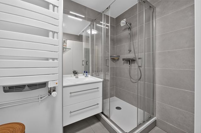 Appartement F2 à vendre - 2 pièces - 50.88 m2 - PARIS - 75014 - ILE-DE-FRANCE - Century 21 Assas Raspail