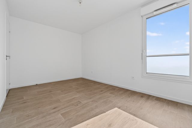 Appartement F3 bis à vendre - 4 pièces - 71.36 m2 - BAGNEUX - 92 - ILE-DE-FRANCE - Century 21 Assas Raspail