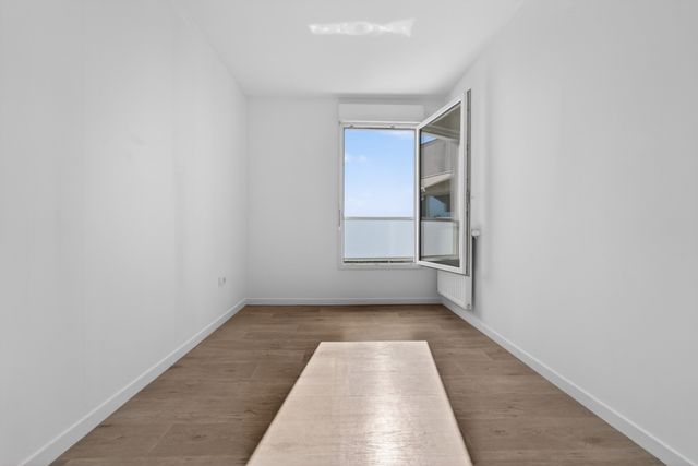 Appartement F3 bis à vendre - 4 pièces - 71.36 m2 - BAGNEUX - 92 - ILE-DE-FRANCE - Century 21 Assas Raspail