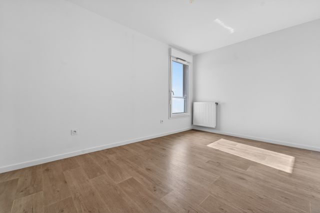 Appartement F3 bis à vendre - 4 pièces - 71.36 m2 - BAGNEUX - 92 - ILE-DE-FRANCE - Century 21 Assas Raspail