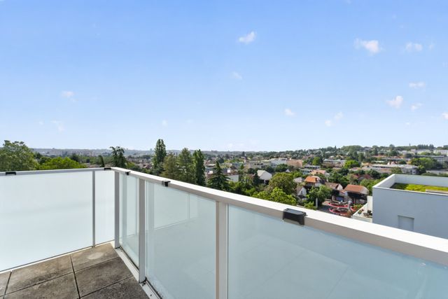 Appartement F3 bis à vendre - 4 pièces - 71.36 m2 - BAGNEUX - 92 - ILE-DE-FRANCE - Century 21 Assas Raspail