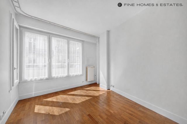 Appartement F2 à vendre - 2 pièces - 47.26 m2 - PARIS - 75006 - ILE-DE-FRANCE - Century 21 Assas Raspail