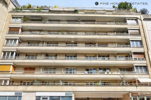 Appartement F2 à vendre - 2 pièces - 47.26 m2 - PARIS - 75006 - ILE-DE-FRANCE - Century 21 Assas Raspail