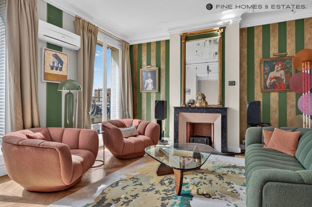 Appartement F7 à vendre - 7 pièces - 193.73 m2 - PARIS - 75006 - ILE-DE-FRANCE - Century 21 Assas Raspail