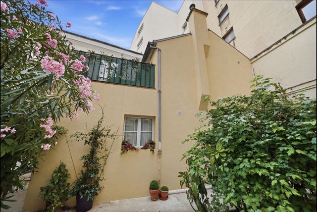 Appartement Duplex à louer - 3 pièces - 37.63 m2 - PARIS - 75014 - ILE-DE-FRANCE - Century 21 Assas Raspail