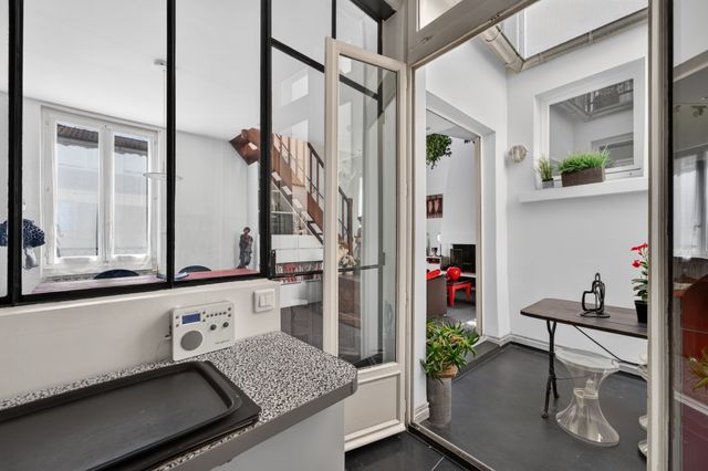 Appartement Atelier d'artiste à vendre - 5 pièces - 127.21 m2 - PARIS - 75014 - ILE-DE-FRANCE - Century 21 Assas Raspail