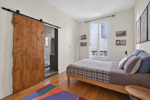 Appartement F6 à vendre - 6 pièces - 156.16 m2 - PARIS - 75007 - ILE-DE-FRANCE - Century 21 Assas Raspail