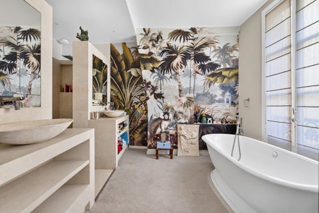 Appartement F6 à vendre - 6 pièces - 156.16 m2 - PARIS - 75007 - ILE-DE-FRANCE - Century 21 Assas Raspail