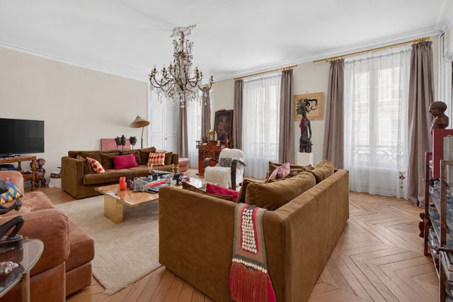 Appartement F6 à vendre - 6 pièces - 156.16 m2 - PARIS - 75006 - ILE-DE-FRANCE - Century 21 Assas Raspail