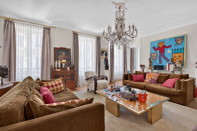 Appartement F6 à vendre - 6 pièces - 156.16 m2 - PARIS - 75006 - ILE-DE-FRANCE - Century 21 Assas Raspail