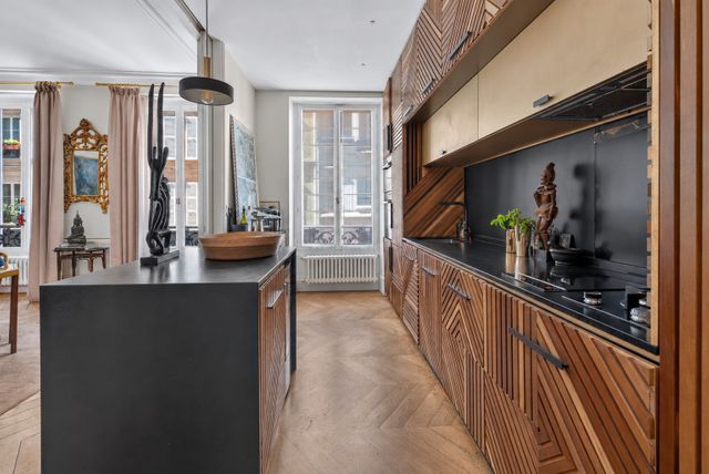 Appartement F6 à vendre - 6 pièces - 156.16 m2 - PARIS - 75006 - ILE-DE-FRANCE - Century 21 Assas Raspail