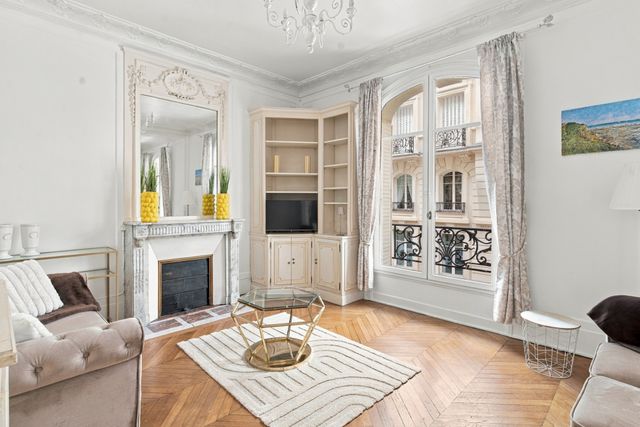 Appartement T5 à louer - 5 pièces - 105.51 m2 - PARIS - 75006 - ILE-DE-FRANCE - Century 21 Assas Raspail