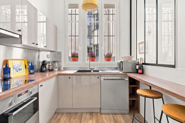 Appartement T5 à louer - 5 pièces - 105.51 m2 - PARIS - 75006 - ILE-DE-FRANCE - Century 21 Assas Raspail